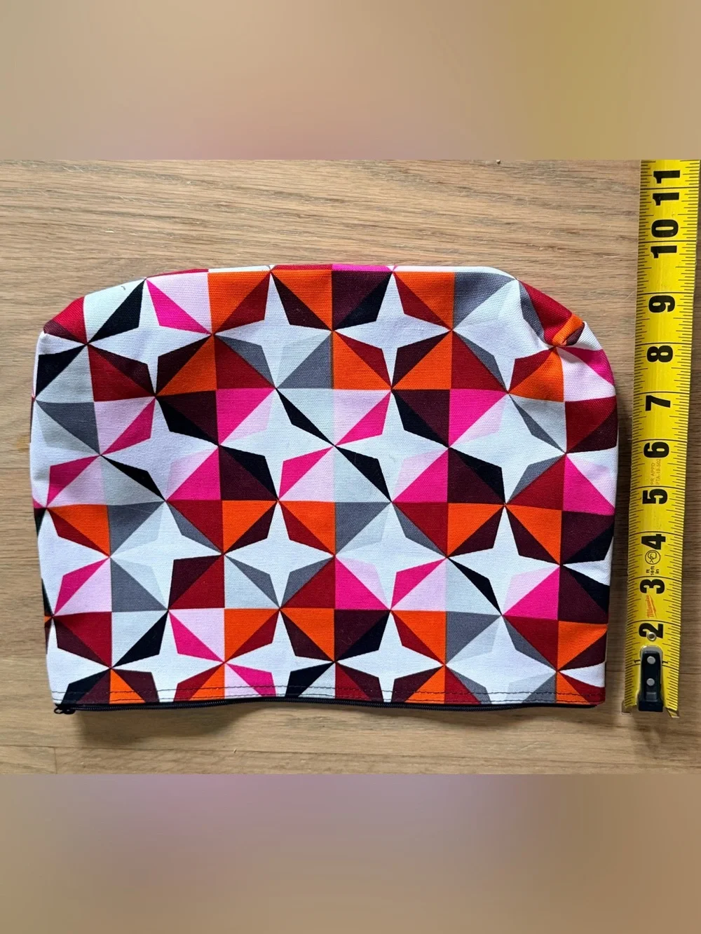 Thirty-One Zip Pouch - Picture 3 of 4